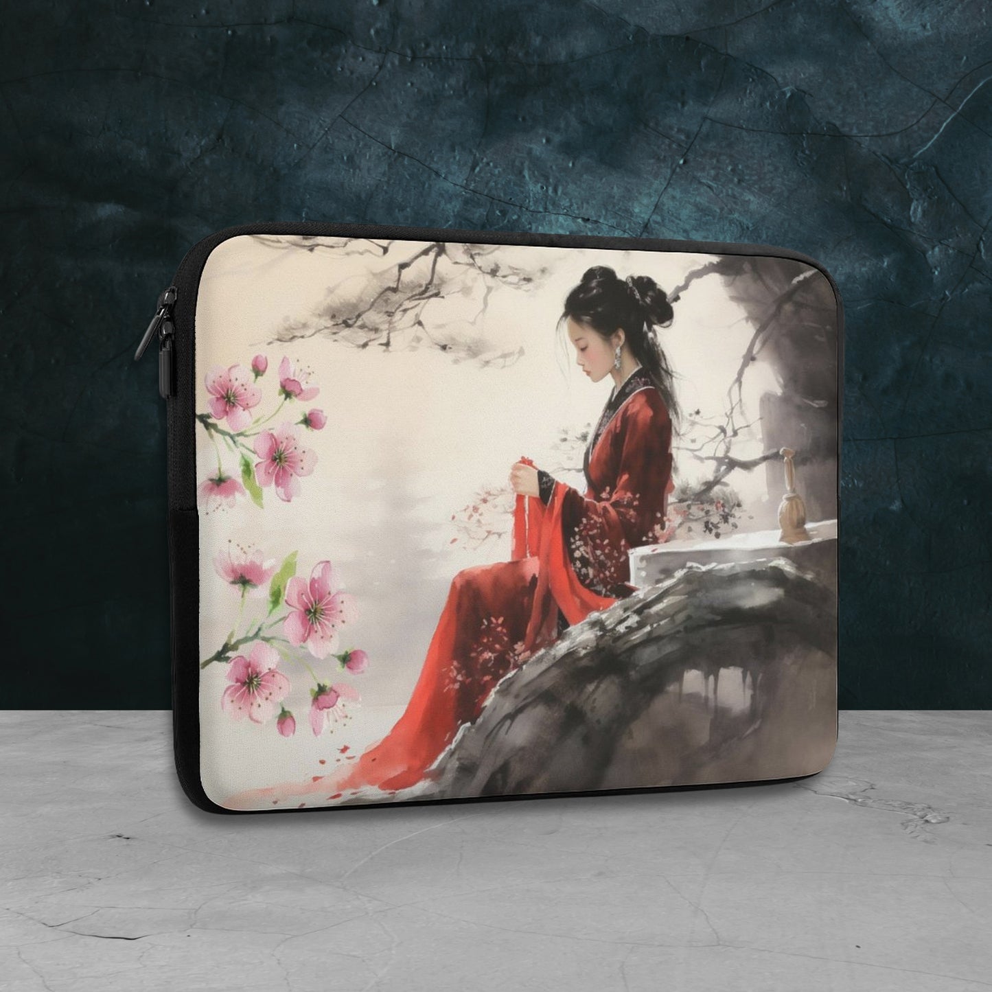 Oriental Lady Laptop Sleeve