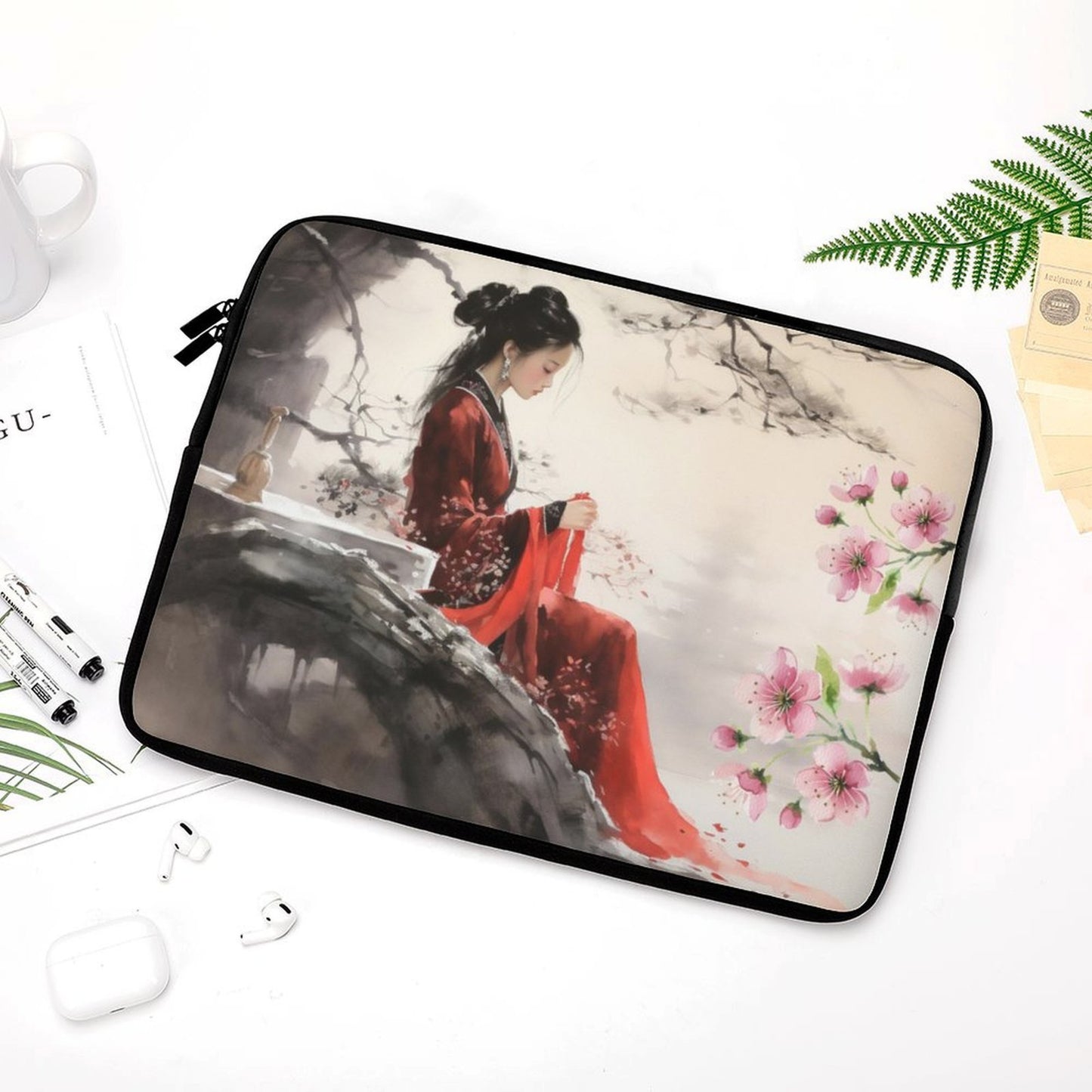 Oriental Lady Laptop Sleeve